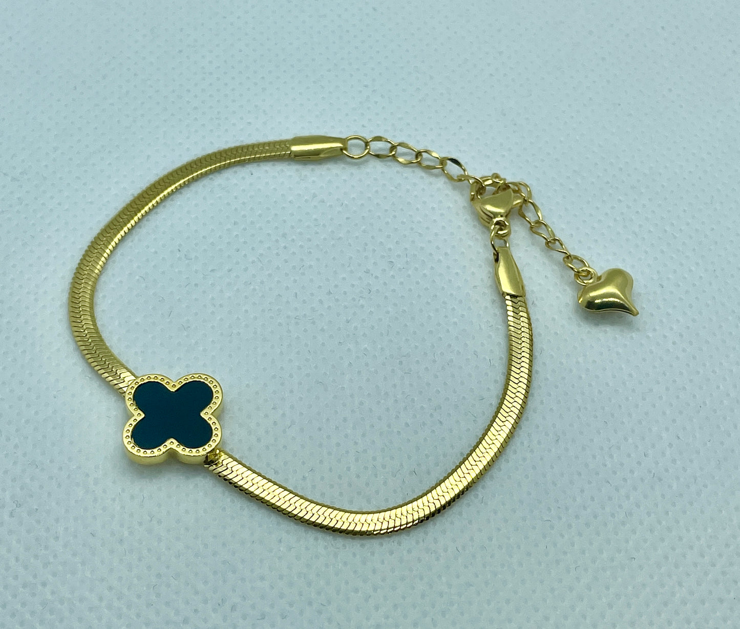 BLACK DESIGN BRACELET.